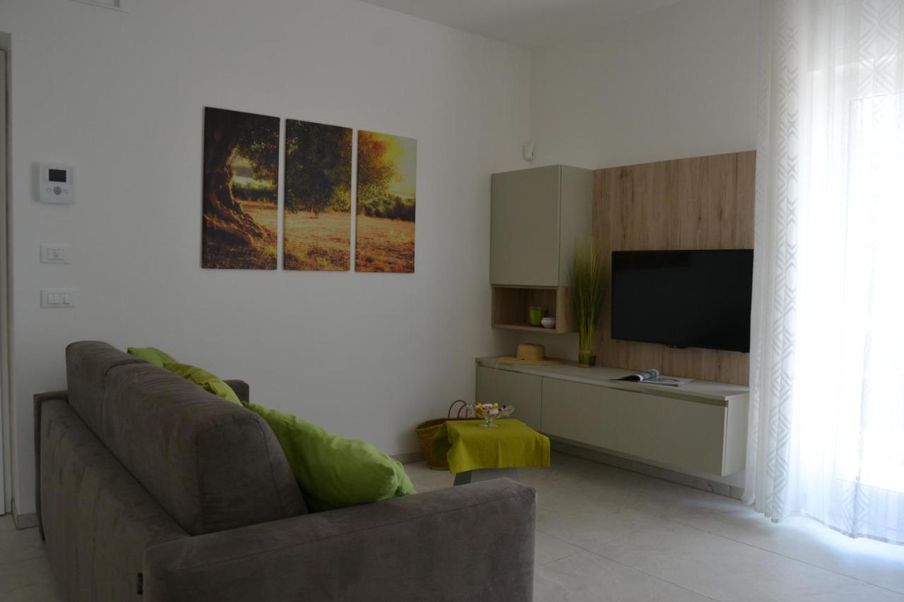 Aurora Apartment - Villaggio Di Mary ロコロトンド エクステリア 写真